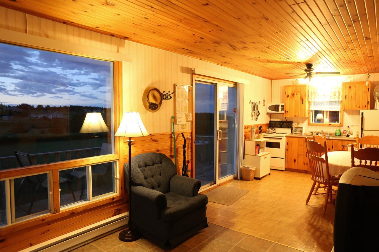 Blue Crest Cottages ノース・ラスティコ エクステリア 写真