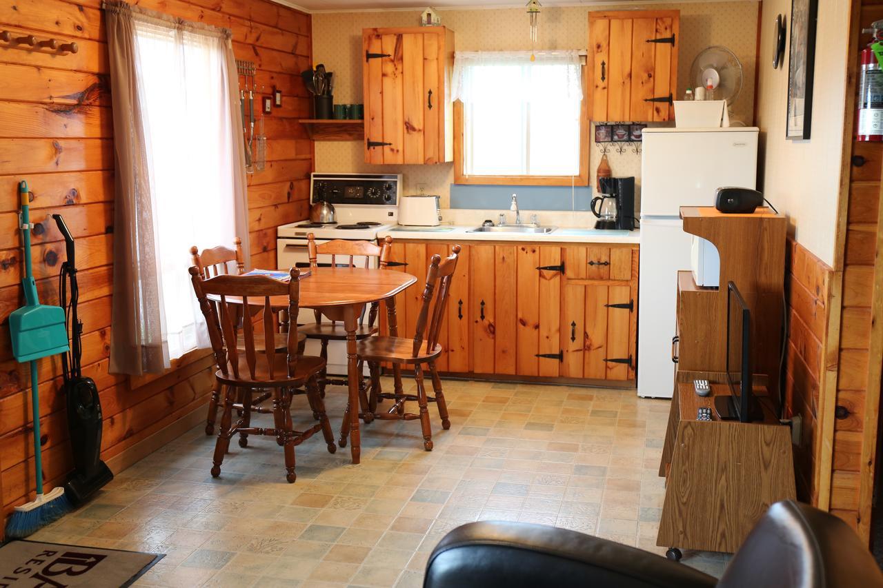 Blue Crest Cottages ノース・ラスティコ エクステリア 写真