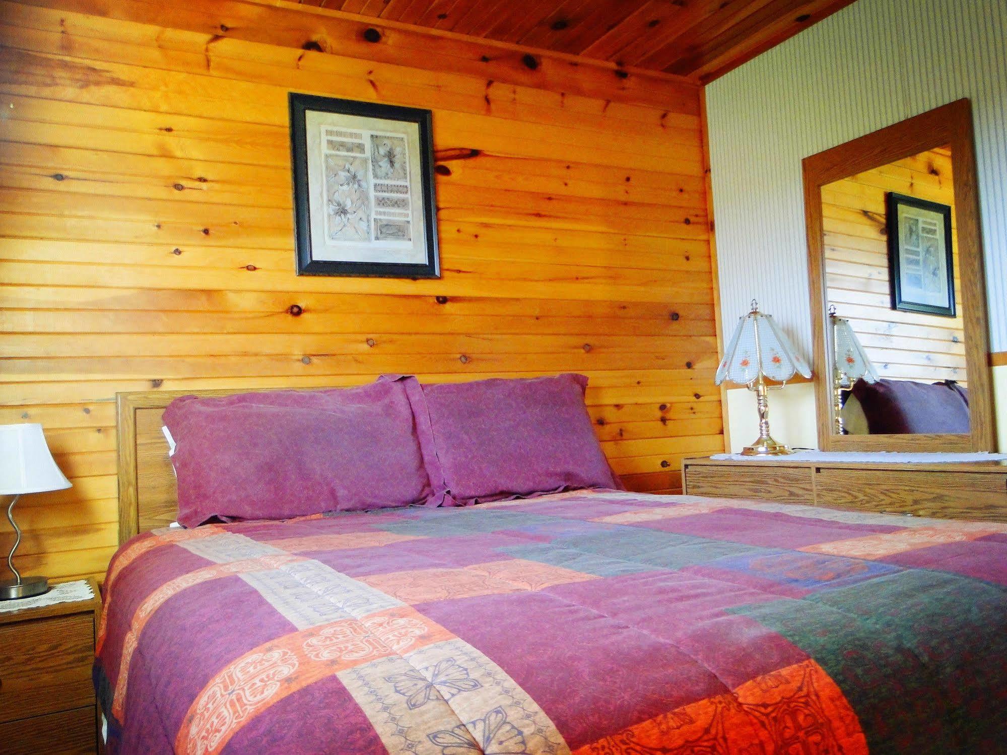 Blue Crest Cottages ノース・ラスティコ エクステリア 写真